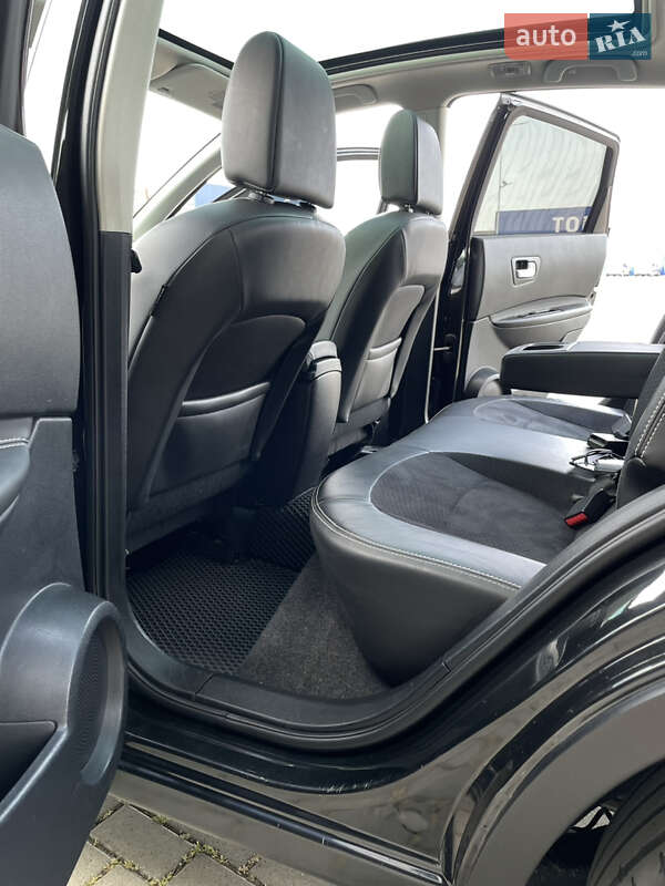 Внедорожник / Кроссовер Nissan Qashqai 2013 в Тернополе