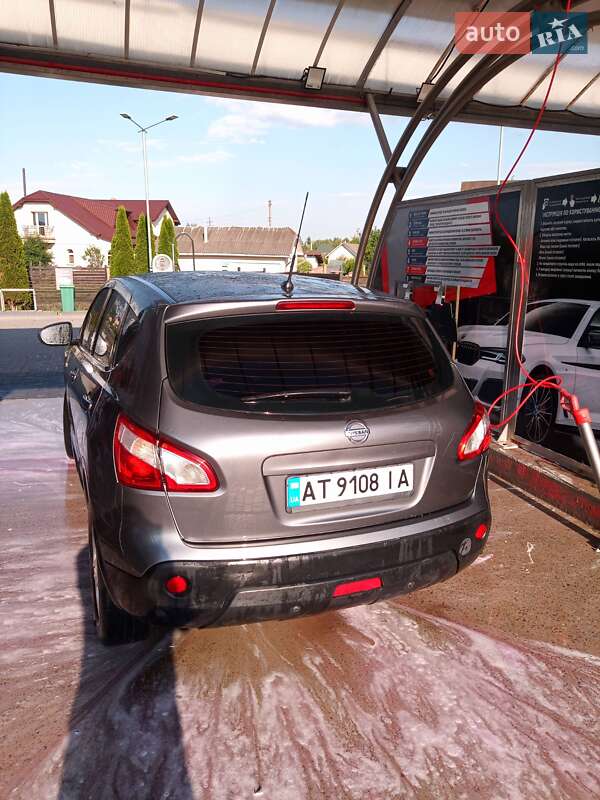 Позашляховик / Кросовер Nissan Qashqai 2013 в Івано-Франківську