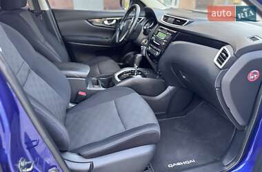 Внедорожник / Кроссовер Nissan Qashqai 2017 в 