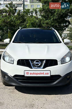 Позашляховик / Кросовер Nissan Qashqai 2011 в Сумах