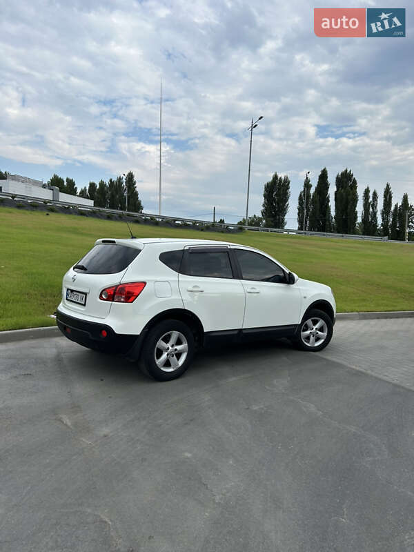 Внедорожник / Кроссовер Nissan Qashqai 2010 в Киеве