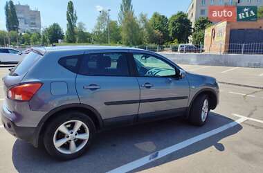 Внедорожник / Кроссовер Nissan Qashqai 2008 в 