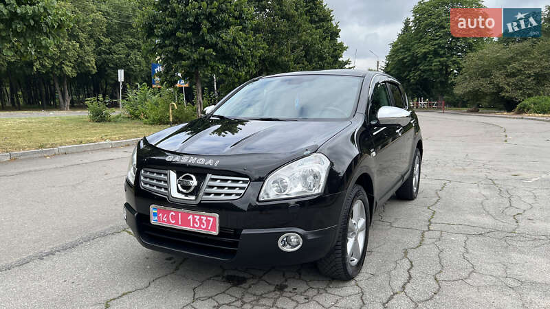 Внедорожник / Кроссовер Nissan Qashqai 2010 в Умани