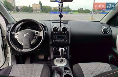 Внедорожник / Кроссовер Nissan Qashqai 2013 в 