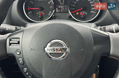 Внедорожник / Кроссовер Nissan Qashqai 2012 в 