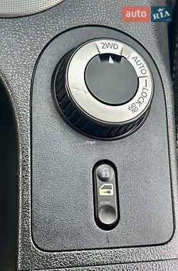 Внедорожник / Кроссовер Nissan Qashqai 2009 в 