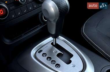 Внедорожник / Кроссовер Nissan Qashqai 2012 в 