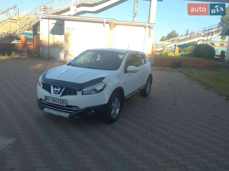 Внедорожник / Кроссовер Nissan Qashqai 2011 в Кременчуге