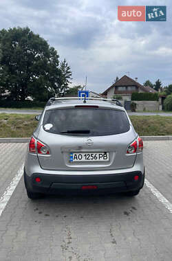 Позашляховик / Кросовер Nissan Qashqai 2008 в Хусті