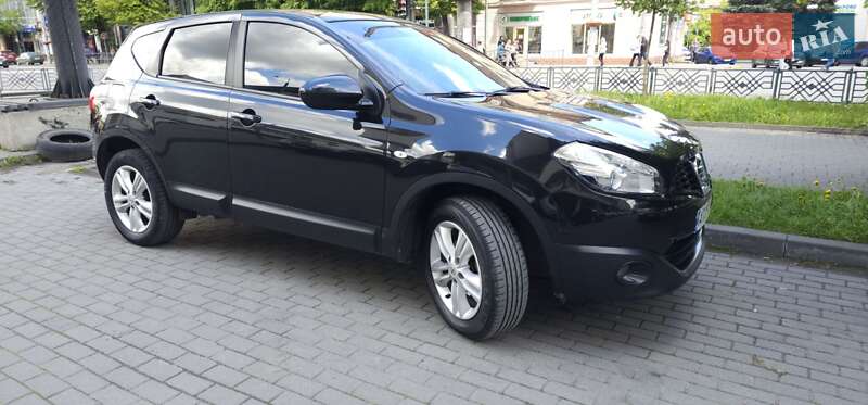 Внедорожник / Кроссовер Nissan Qashqai 2011 в Ивано-Франковске фото 10 Внедорожник / Кроссовер Nissan Qashqai 2011 в Ивано-Франковске