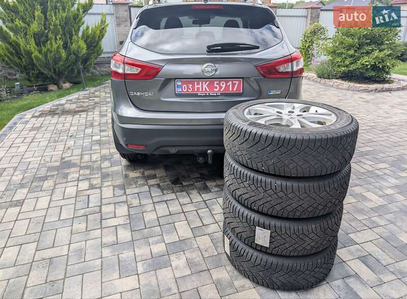 Внедорожник / Кроссовер Nissan Qashqai 2014 в Виннице