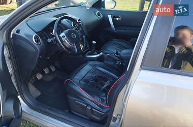 Внедорожник / Кроссовер Nissan Qashqai 2010 в 