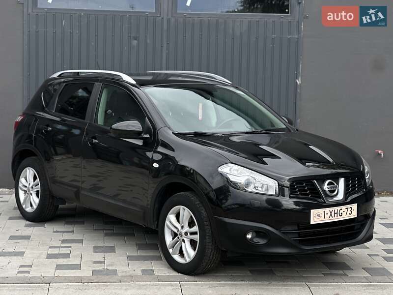 Внедорожник / Кроссовер Nissan Qashqai 2011 в Ивано-Франковске