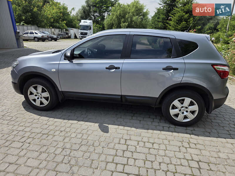 Внедорожник / Кроссовер Nissan Qashqai 2011 в Львове