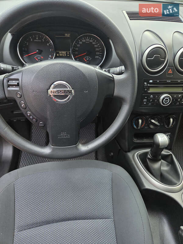 Внедорожник / Кроссовер Nissan Qashqai 2011 в Львове