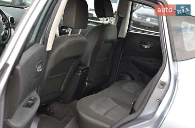 Внедорожник / Кроссовер Nissan Qashqai 2012 в 