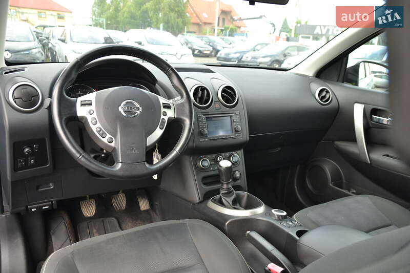 Внедорожник / Кроссовер Nissan Qashqai 2012 в Луцке