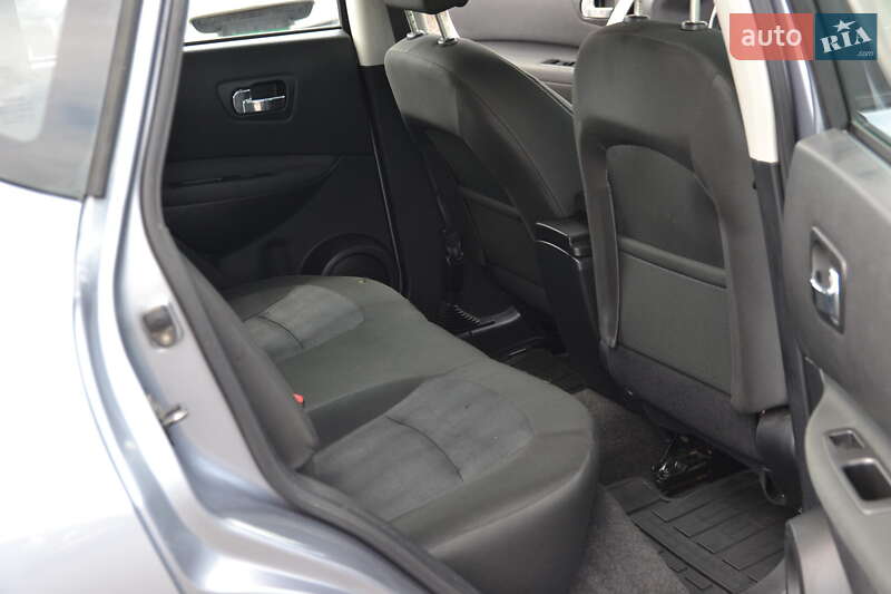 Внедорожник / Кроссовер Nissan Qashqai 2012 в Луцке