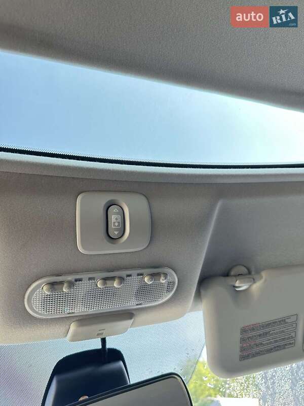 Позашляховик / Кросовер Nissan Qashqai 2013 в Чернівцях