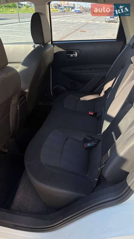 Внедорожник / Кроссовер Nissan Qashqai 2012 в Луцке