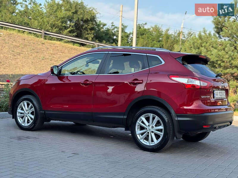Позашляховик / Кросовер Nissan Qashqai 2016 в Дніпрі