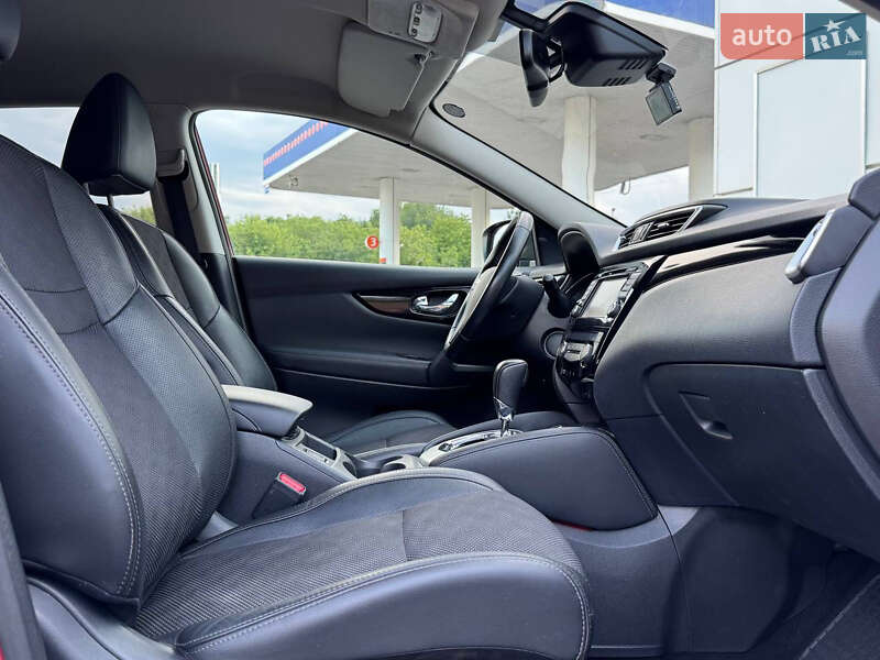 Позашляховик / Кросовер Nissan Qashqai 2016 в Дніпрі