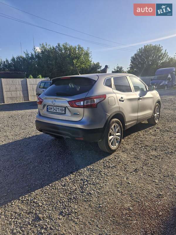 Внедорожник / Кроссовер Nissan Qashqai 2014 в Житомире