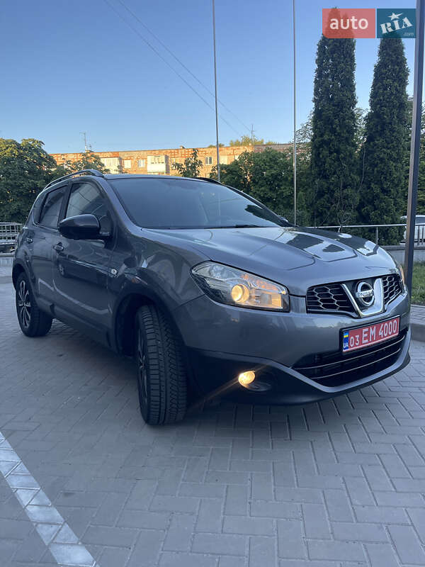 Внедорожник / Кроссовер Nissan Qashqai 2013 в Луцке