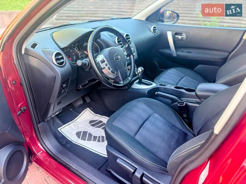 Внедорожник / Кроссовер Nissan Qashqai 2012 в Черновцах