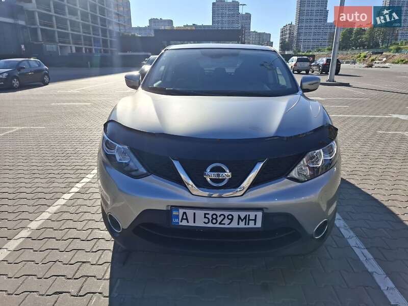 Внедорожник / Кроссовер Nissan Qashqai 2017 в Киеве