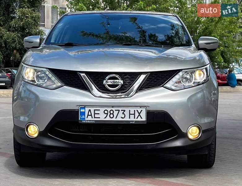 Внедорожник / Кроссовер Nissan Qashqai 2016 в Днепре