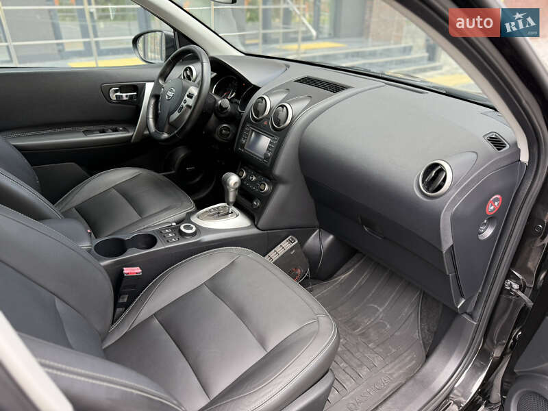 Внедорожник / Кроссовер Nissan Qashqai 2010 в Полтаве
