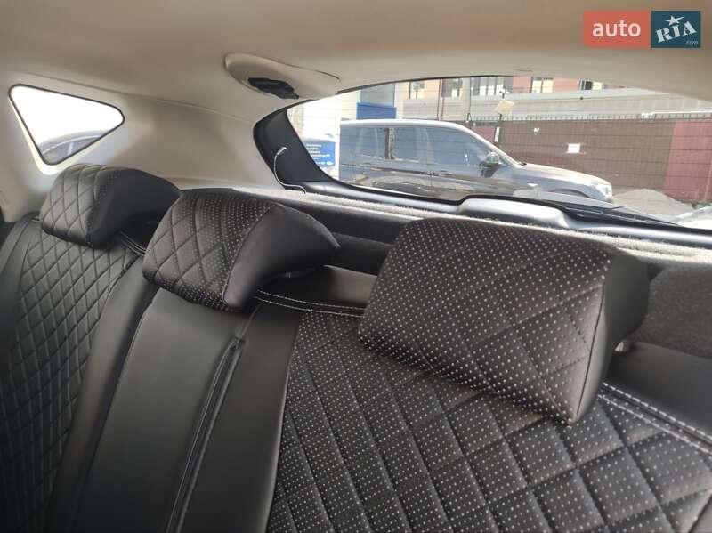 Внедорожник / Кроссовер Nissan Qashqai 2011 в Одессе