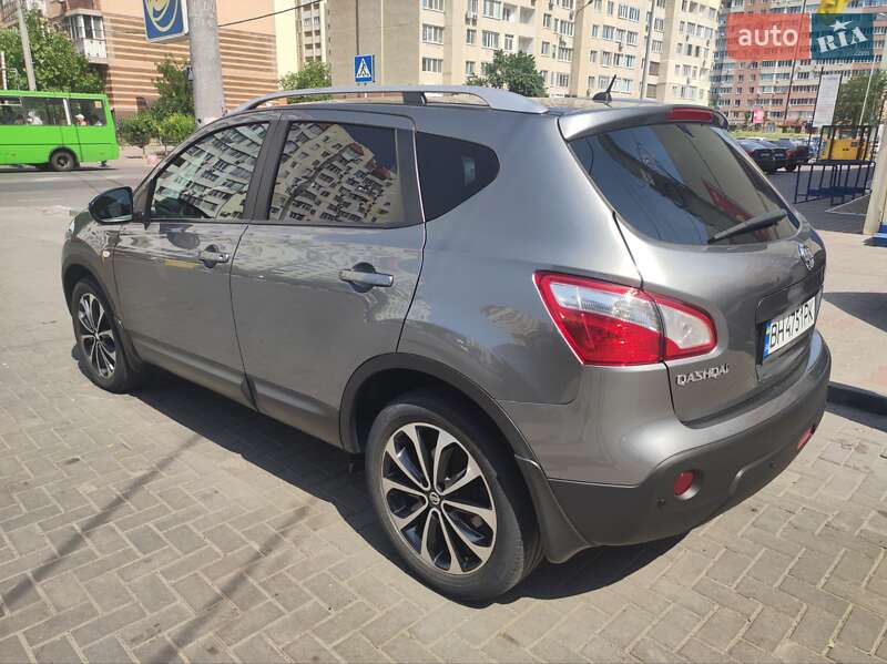 Внедорожник / Кроссовер Nissan Qashqai 2011 в Одессе