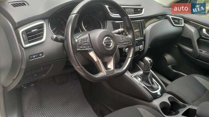 Внедорожник / Кроссовер Nissan Qashqai 2020 в Киеве