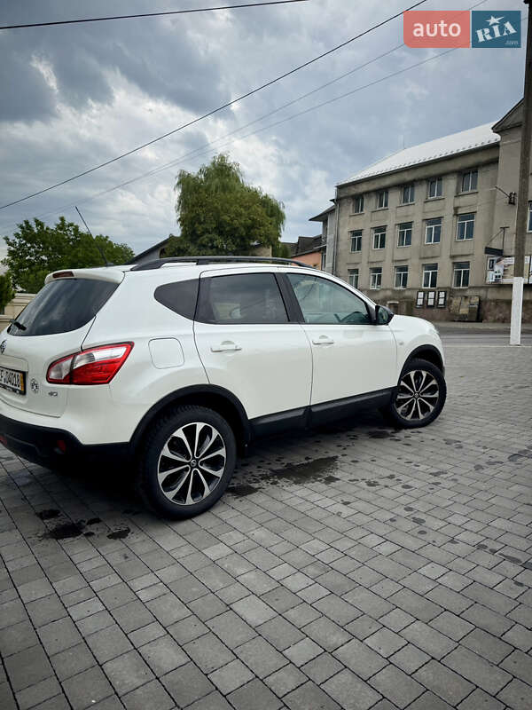 Внедорожник / Кроссовер Nissan Qashqai 2013 в Коломые