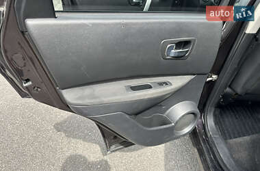 Внедорожник / Кроссовер Nissan Qashqai 2010 в 