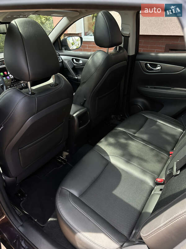 Внедорожник / Кроссовер Nissan Qashqai 2017 в Ивано-Франковске фото 12 Внедорожник / Кроссовер Nissan Qashqai 2017 в Ивано-Франковске