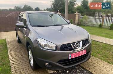 Внедорожник / Кроссовер Nissan Qashqai 2013 в Калуше