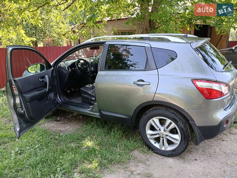 Внедорожник / Кроссовер Nissan Qashqai 2011 в Хмельницком