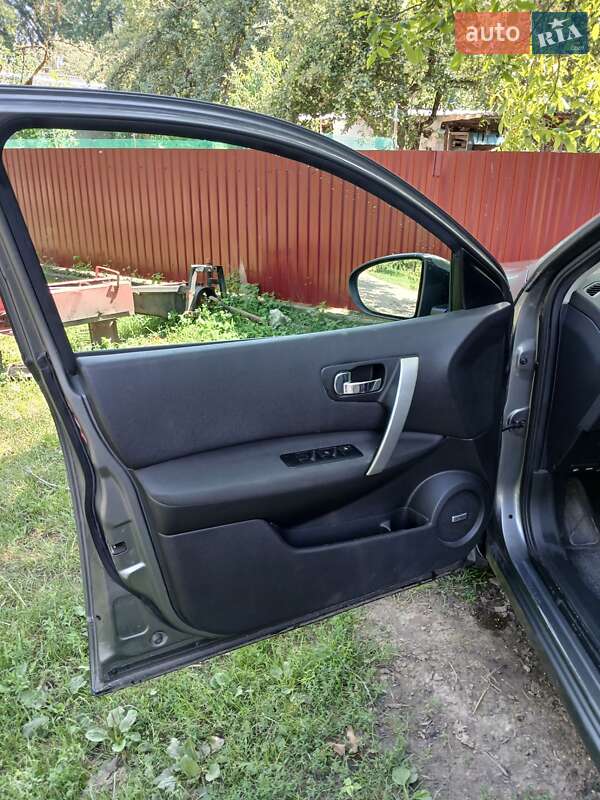 Внедорожник / Кроссовер Nissan Qashqai 2011 в Хмельницком