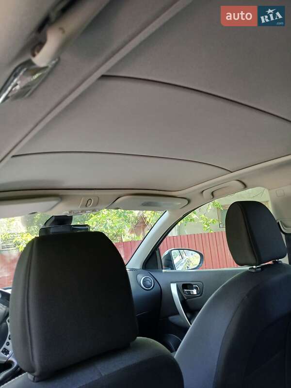 Внедорожник / Кроссовер Nissan Qashqai 2011 в Хмельницком