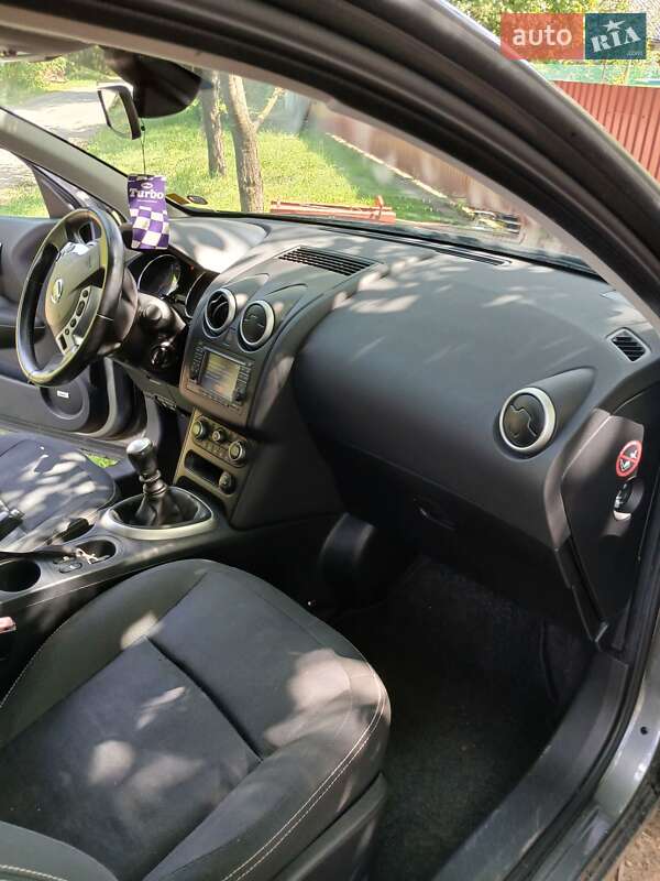 Внедорожник / Кроссовер Nissan Qashqai 2011 в Хмельницком