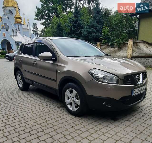 Внедорожник / Кроссовер Nissan Qashqai 2012 в Львове