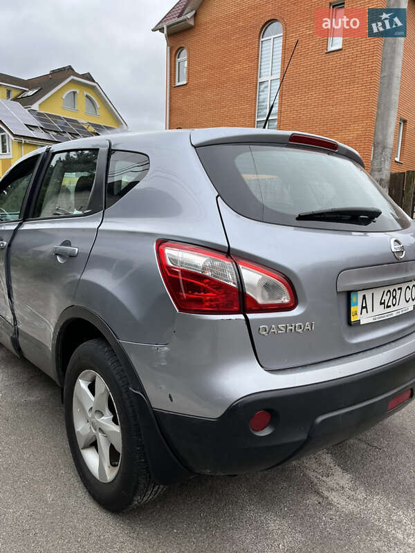 Позашляховик / Кросовер Nissan Qashqai 2012 в Києві фото 7 Позашляховик / Кросовер Nissan Qashqai 2012 в Києві