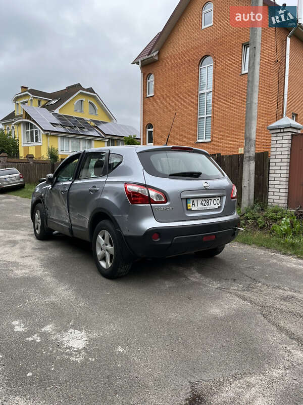 Позашляховик / Кросовер Nissan Qashqai 2012 в Києві фото 8 Позашляховик / Кросовер Nissan Qashqai 2012 в Києві