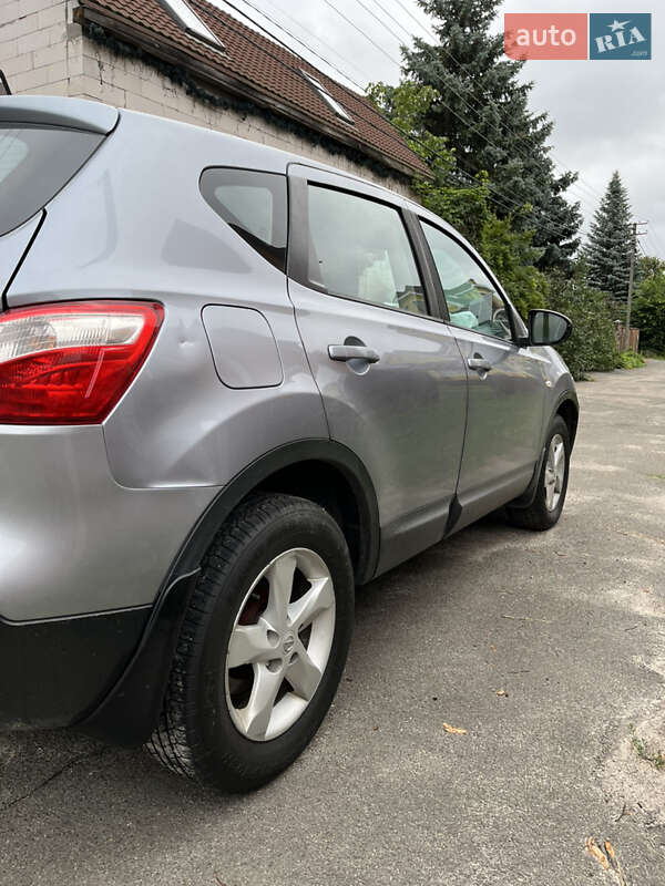 Позашляховик / Кросовер Nissan Qashqai 2012 в Києві фото 16 Позашляховик / Кросовер Nissan Qashqai 2012 в Києві