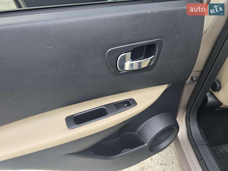 Внедорожник / Кроссовер Nissan Qashqai 2011 в Стрые фото 38 Внедорожник / Кроссовер Nissan Qashqai 2011 в Стрые