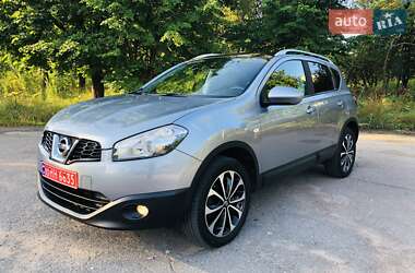Внедорожник / Кроссовер Nissan Qashqai 2012 в Коростене