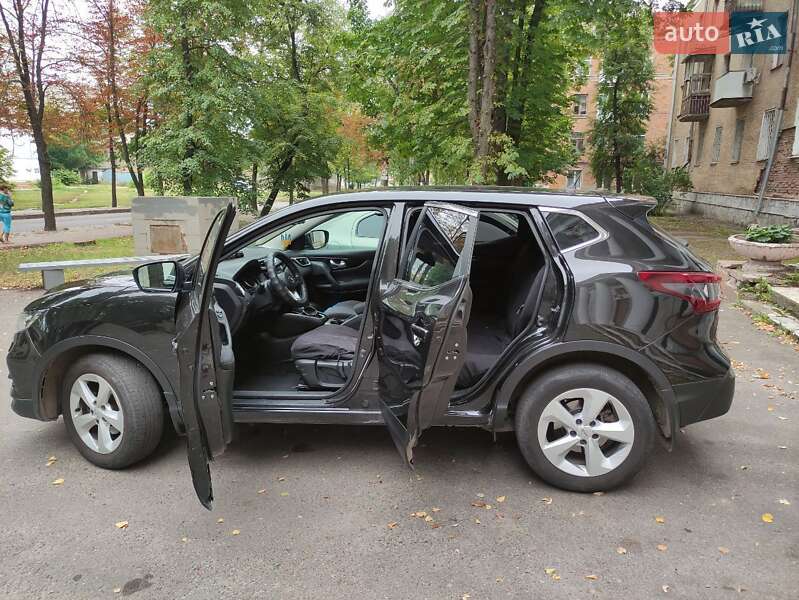 Внедорожник / Кроссовер Nissan Qashqai 2021 в Харькове